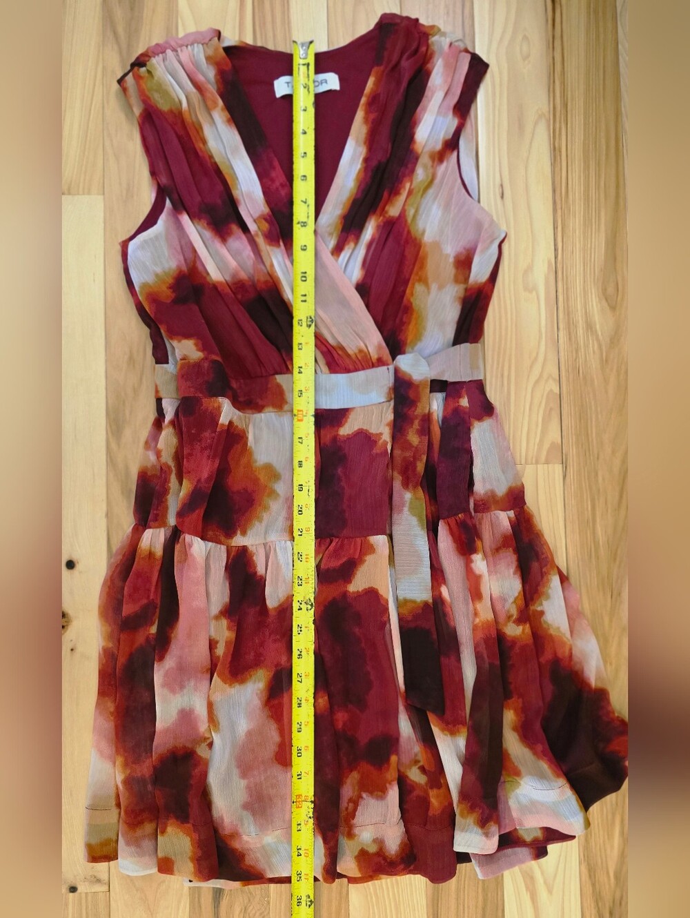 Taylor Sleeveless V-Neck Tie-Detailed Dress in Burgundy & Blush, L - Picture 5 of 16